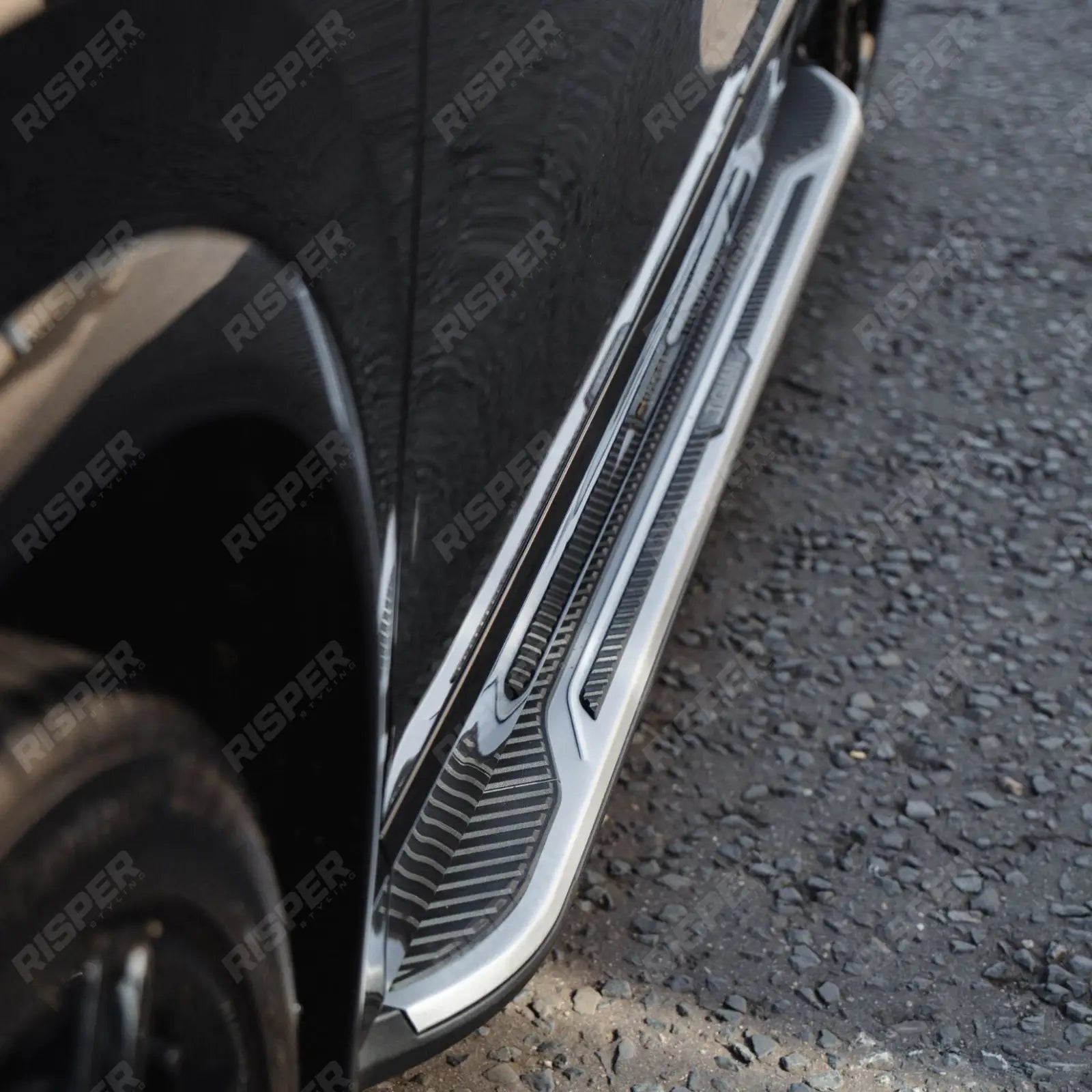 Vw Tiguan 2017 On - Side Steps - Running Boards