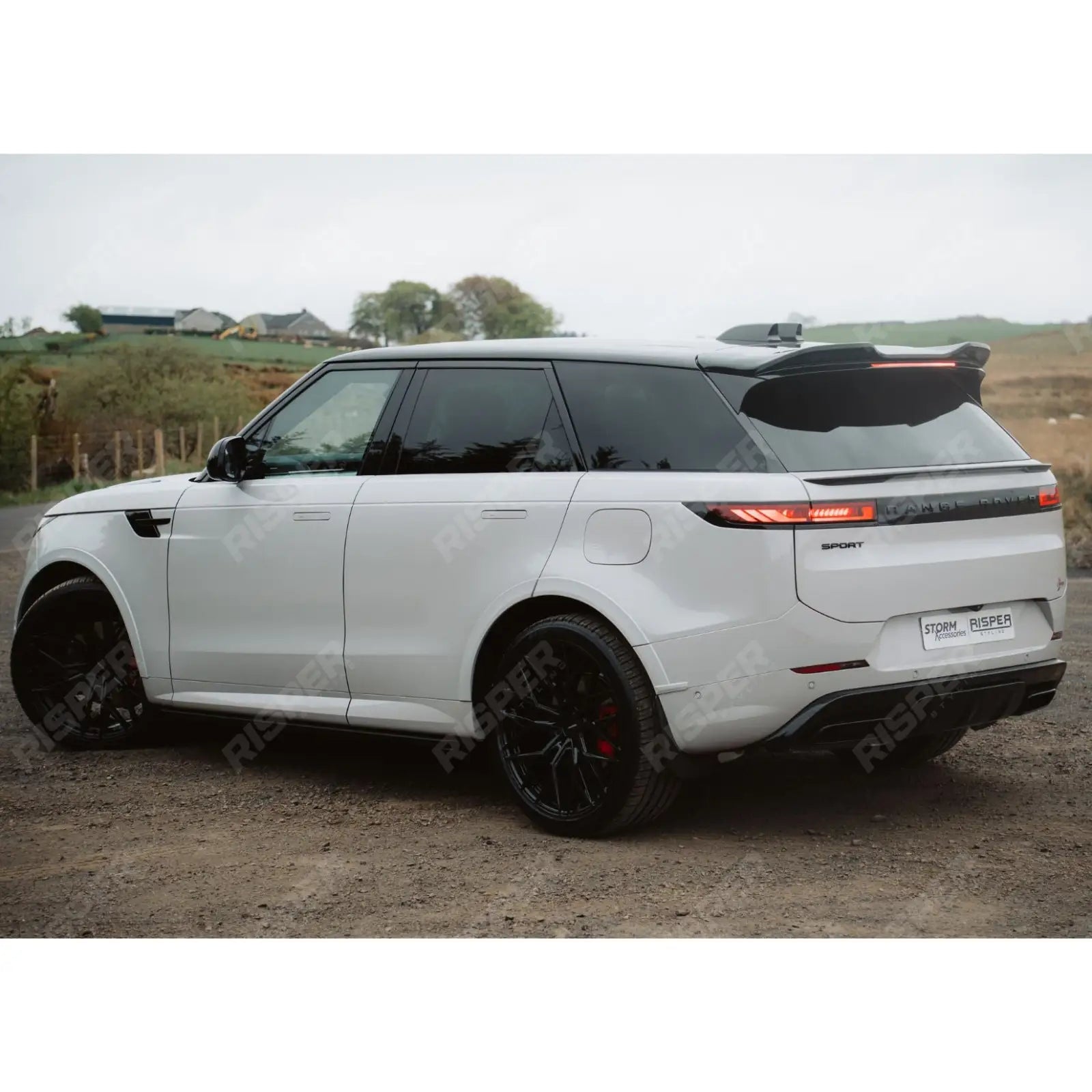 Wheel Arches Colour Coded For Range Rover Sport L461