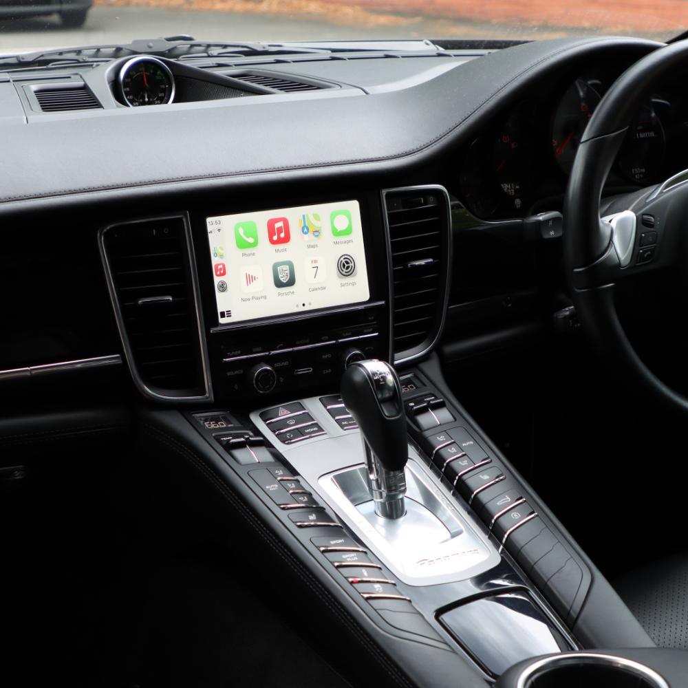 Wireless Apple CarPlay/Android Auto for Porsche 911/Boxster/Cayenne/Macan/Panamera with CDR3.1 (2010-2016)