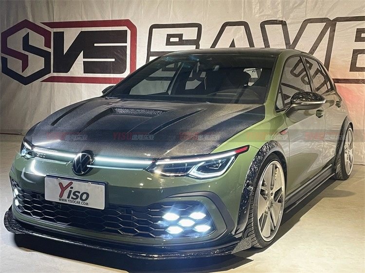 YISO - VOLKSWAGEN GOLF MK8 CARBON FIBRE BONNET HOOD