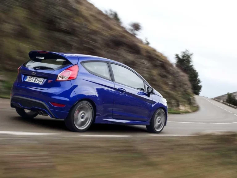 Which Fast Ford Should You Buy in the UK?